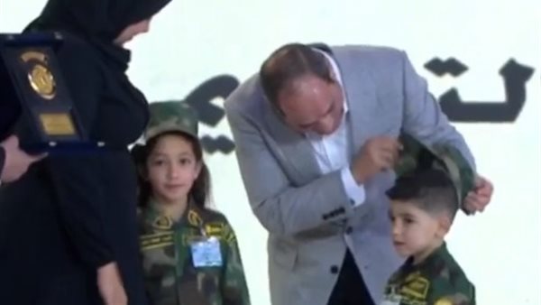 تكريم أسر الشهداء