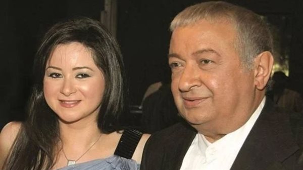 مي نور الشريف ووالدها