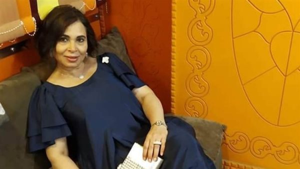 الفنانة لبني ونس