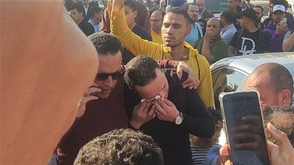 شقيق مصطفى درويش