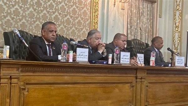 خلال المحاضرة 