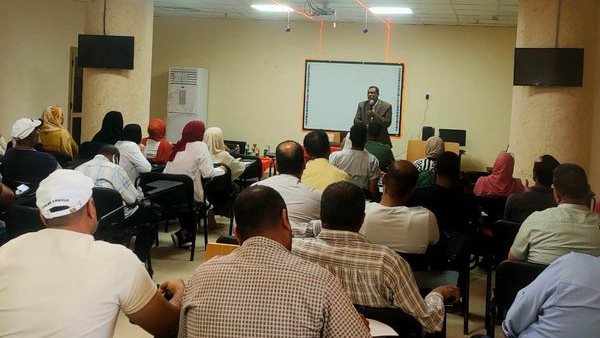 جانب من القاء