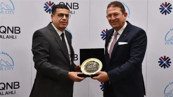 خلال التوقيع 