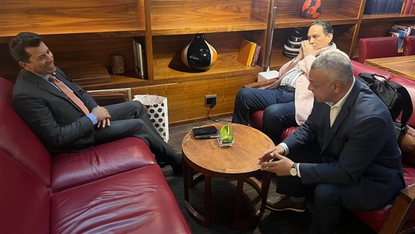 جانب من اللقاء