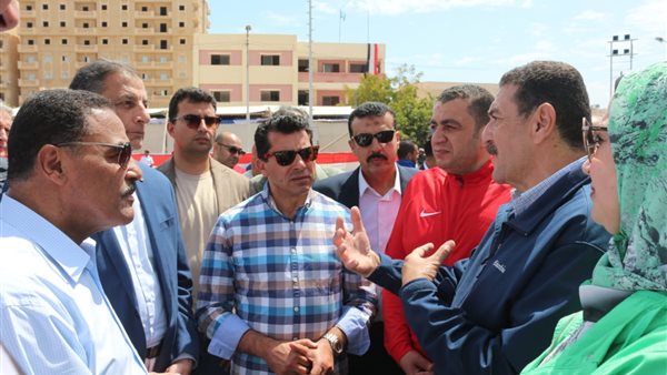 وزير الشباب والرياضة