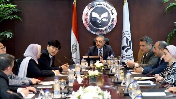 خلال الاجتماع 