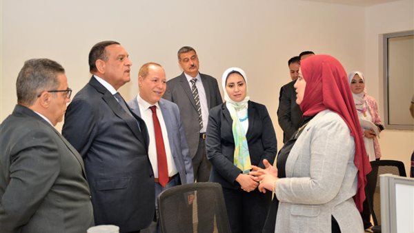 وزير التنمية الإدارية