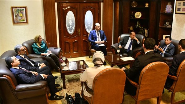 جانب من اللقاء