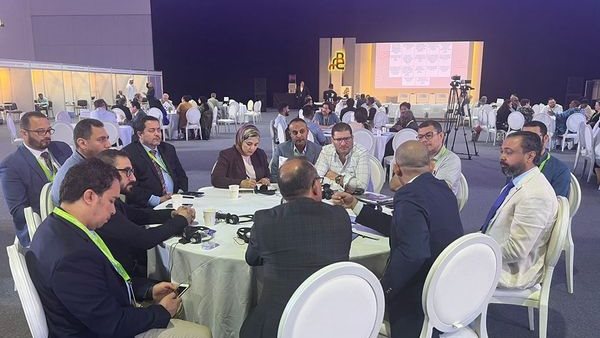 جانب من اللقاء