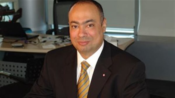 حاتم دويدار 