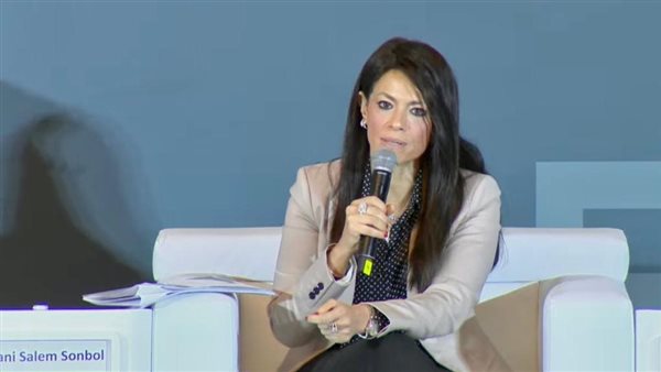 وزيرة التعاون الدولى