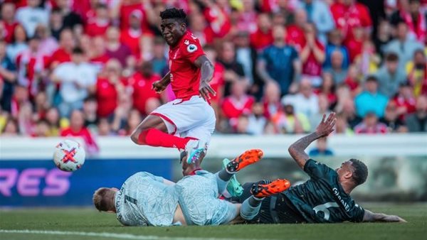 نوتنجهام ضد ارسنال