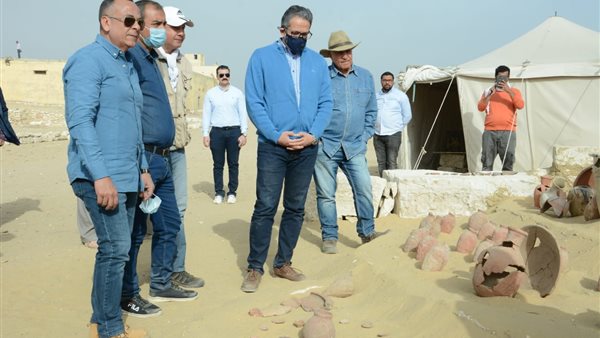 وزير الاثار يتفقد