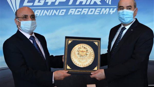 جانب من الحدث 