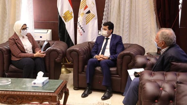 وزيرا الشباب والرياضة