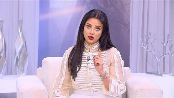 رضوى الشربيني 