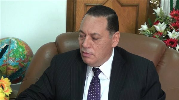 الدكتور ممدوح غراب