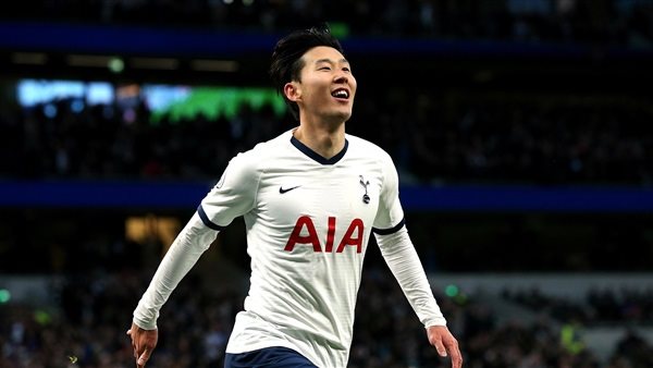 سون لاعب توتنهام