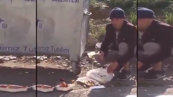 مواطن تركى ياكل من