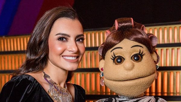 كارمن سليمان مع أبلة