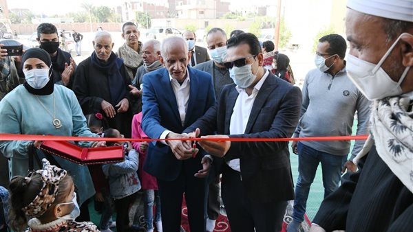 صورة من الافتتاح