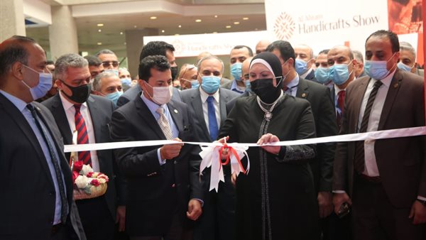 وزير الشباب ووزيره