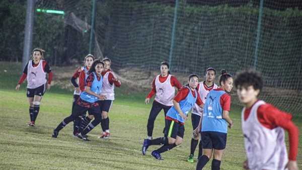 منتخب الكرة النسائية