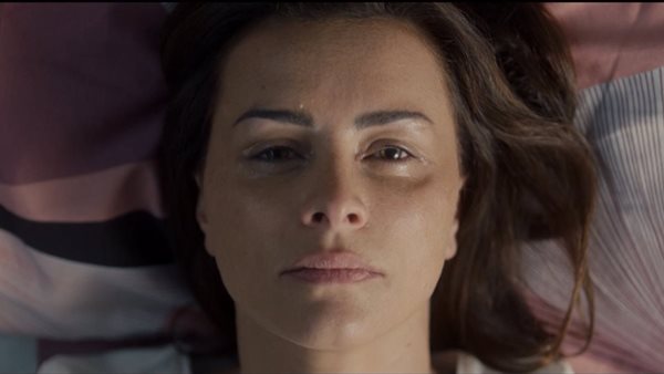 الفنانة نور اللبنانية