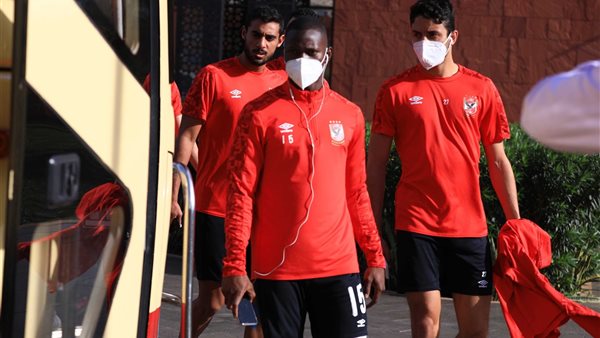 لاعبو الأهلي