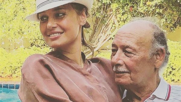 حلا شيحة ووالدها