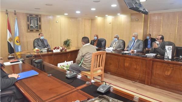 جانب من الحوار 