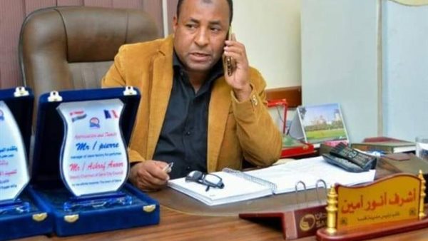 رئيس مدينة قنا