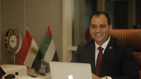  المستشار مينا زاهر