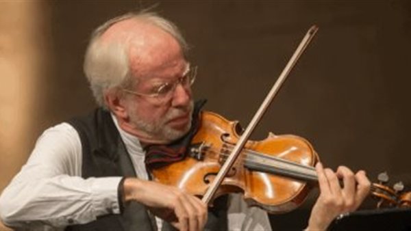 صورة أرشيفية عازف