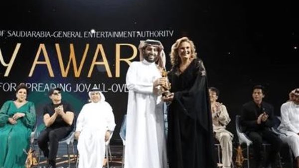 يسرا وتركي آل الشيخ