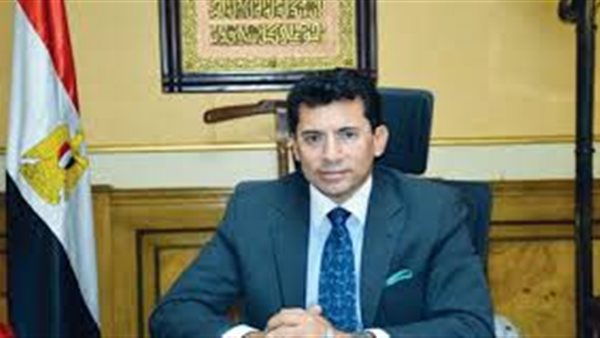 أشرف صبحي ـ وزير