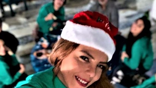 ناهد السباعي وعائلتها