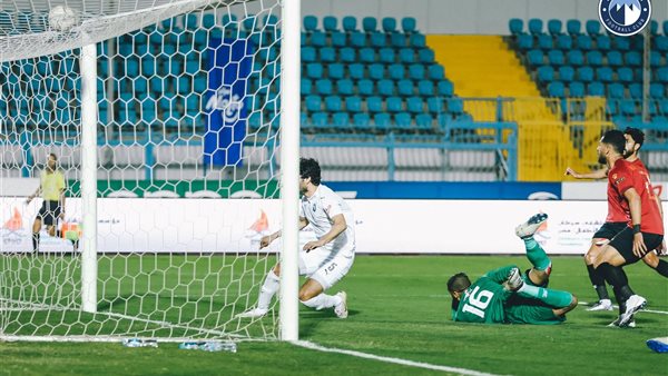 بيراميدز  وسيراميكا