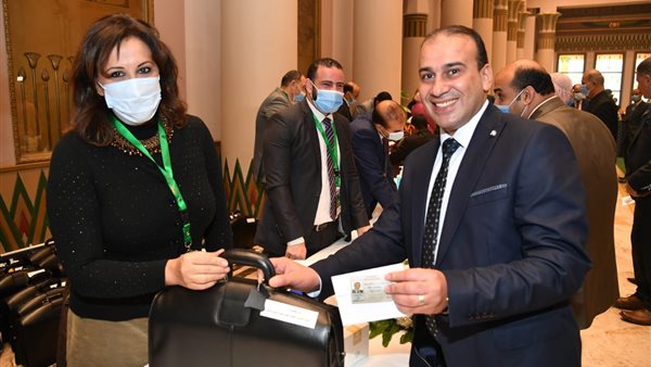 نواب المجلس 