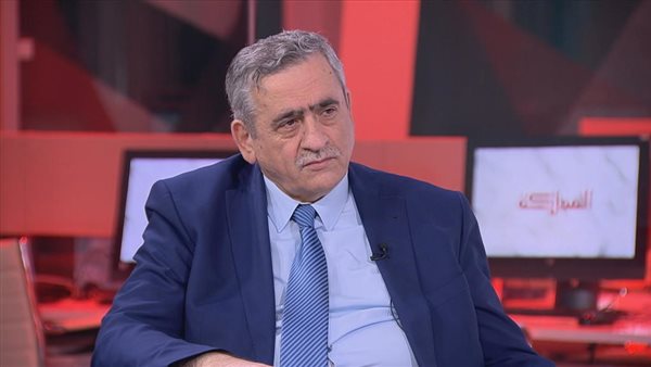  نذير عبيدات - وزير