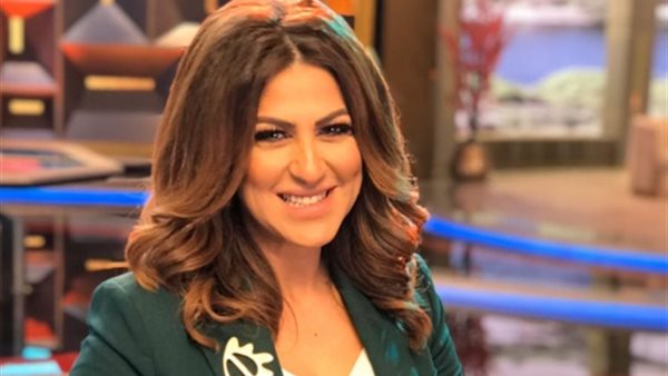 دينا عبد الكريم 