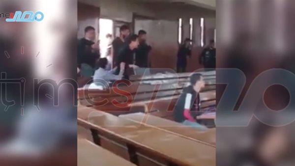 جانب من الحدث