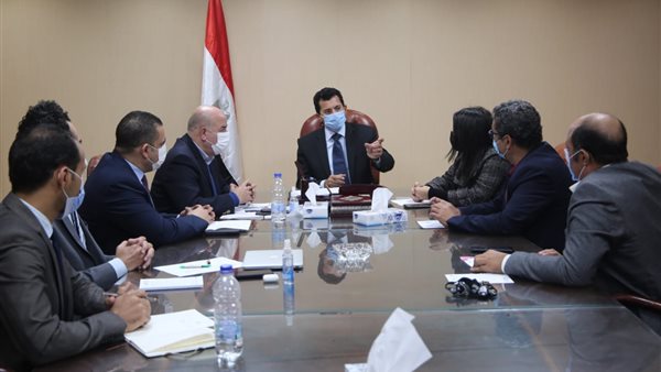 أشرف صبحي ـ  وزير