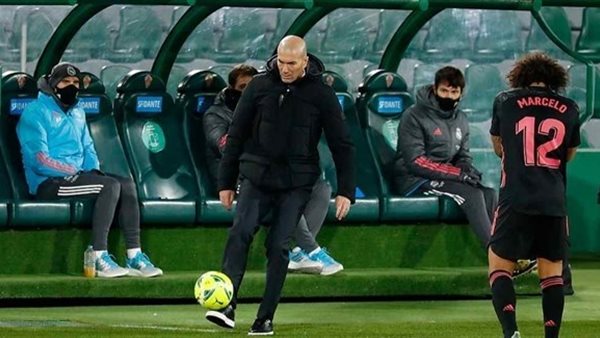 زيدان مدرب ريال مدريد
