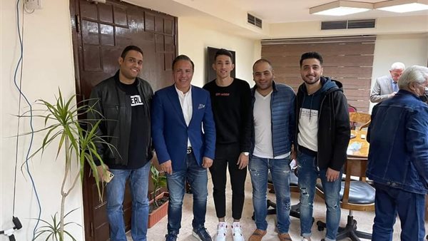 احمد فتوح بعد التجديد