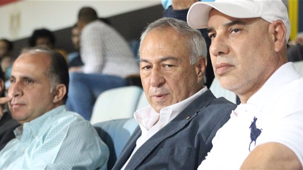 محمد وهبة مع رئيس