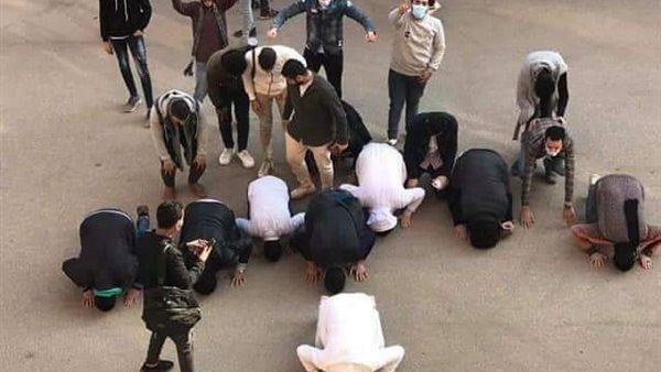 صورة من الحدث