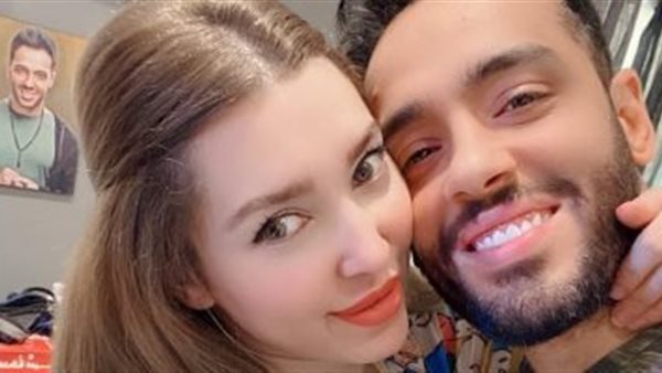 رامي جمال وزوجته