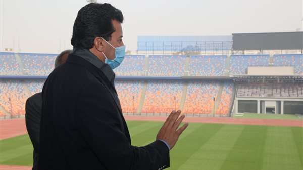 أشرف صبحي ـ  وزير