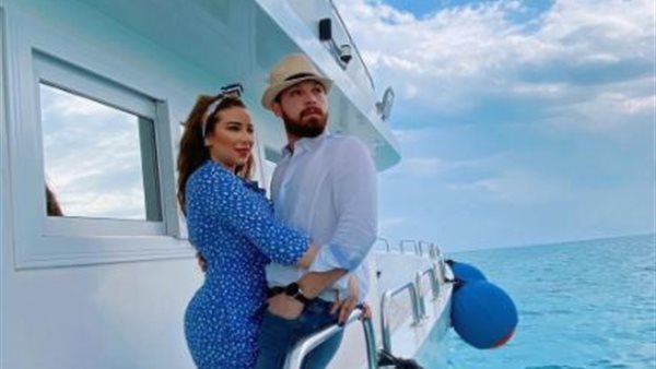 محمود حجازي وأسما